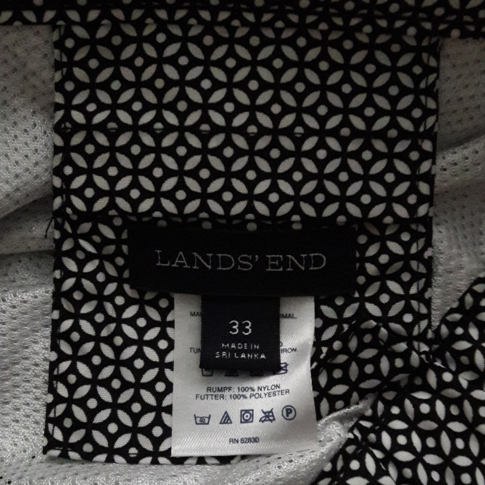 Mens Land's End swim shorts. ♂️ ♂️ - Picture 7 of 8